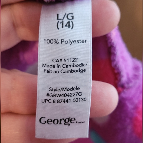 Girls Winter Fleece Housecoat Purple w/Pink White, Blue Polka-dots. Great 4 xmas - Picture 3 of 5